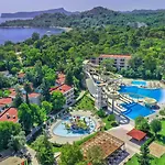 فندق شيروود إكسكلوسيف كيمير - كيدز كونسبت 5*